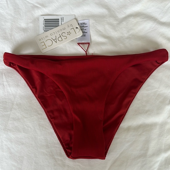LSpace Camacho red bikini bottoms XS - Picture 2 of 5